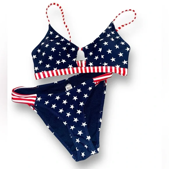 Women’s Stars & Stripes Bikini Set | Top:S Bottoms:M - Picture 1 of 9